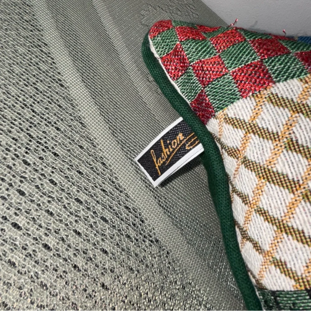 Vintage Fashion Christmas Decorative Tapestry NOEL Pillow 16”‎ x 16”